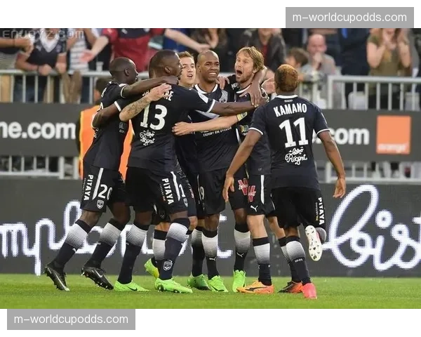 阿方索·莫雷拉扩大比分，里昂上半场确立优势